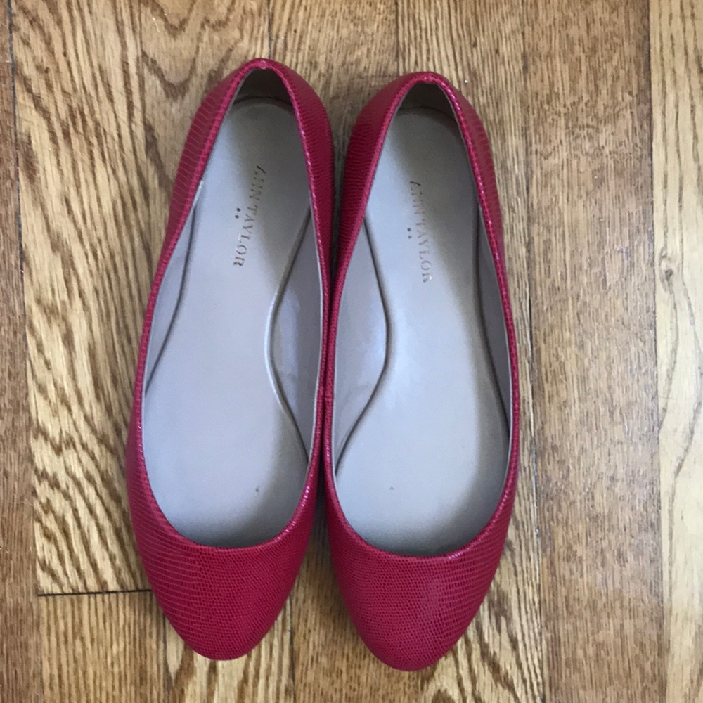 Cherry red Ann Taylor flats size 7M worn once!